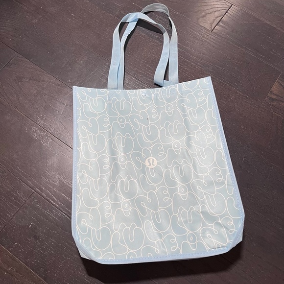 lululemon small reusable collectible tote bags limited edition blue red - Picture 5 of 10